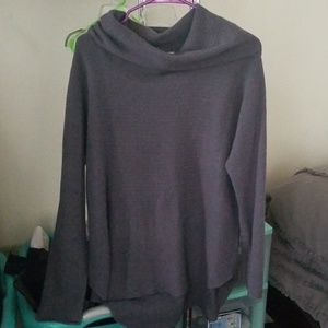 100% Cashmere sweater